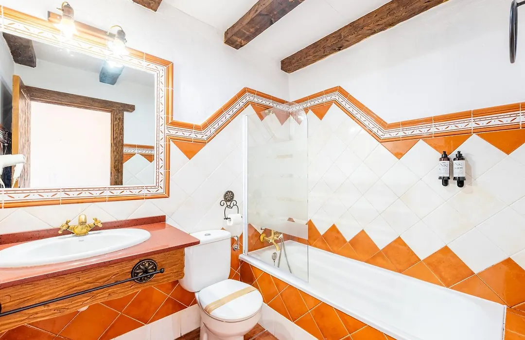 Hotel Rural Almazara-1