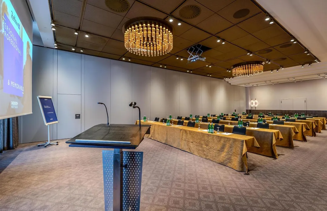 Radisson Blu Senator Hotel, Luebeck-1