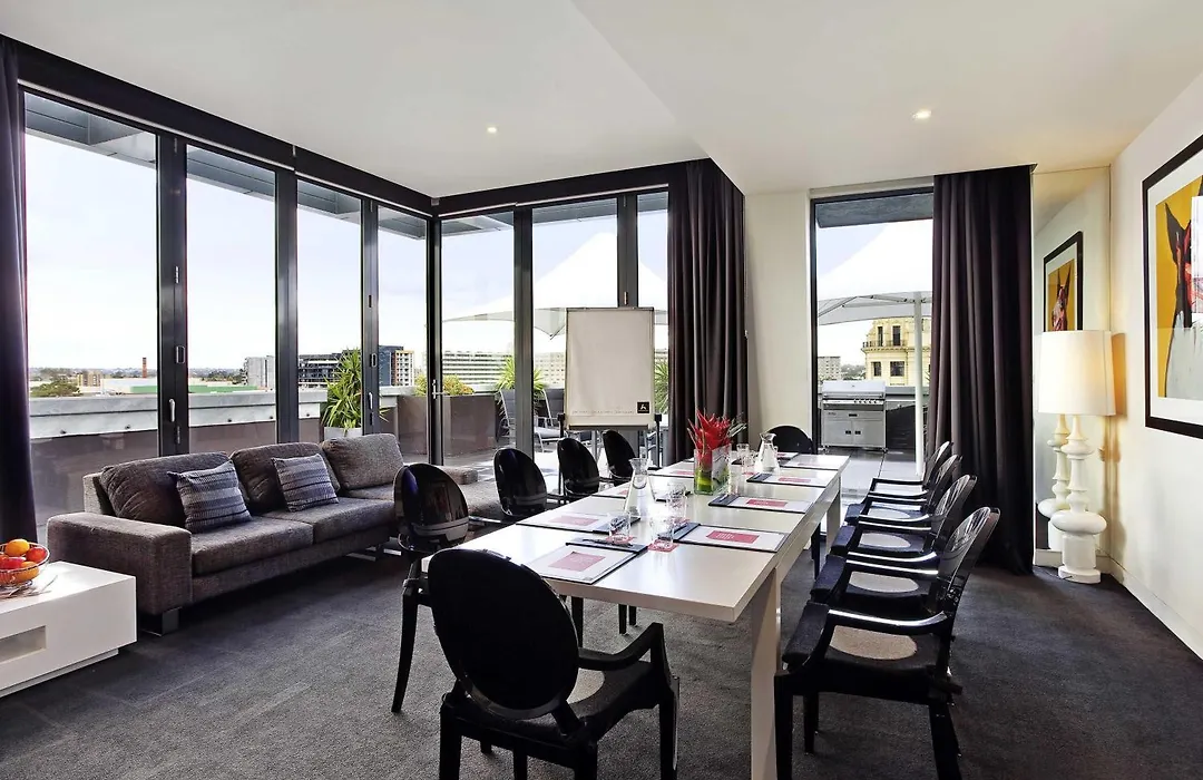 The Cullen Melbourne - Art Series-1