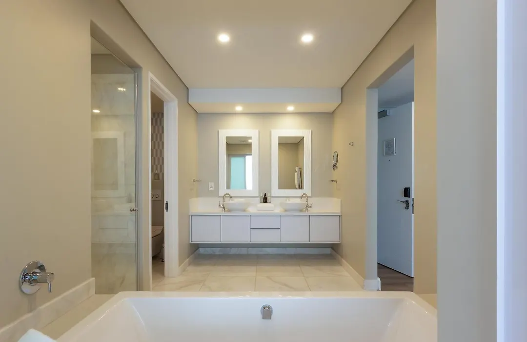Views Boutique Hotel & Spa-1