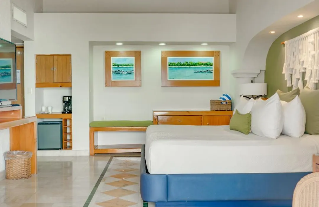 Puerto Aventuras Hotel & Beach Club-1