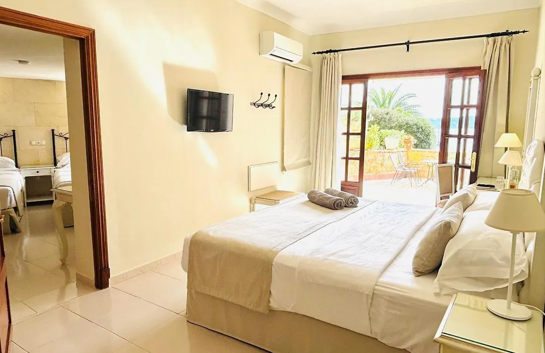Hotel Cala Fornells-1