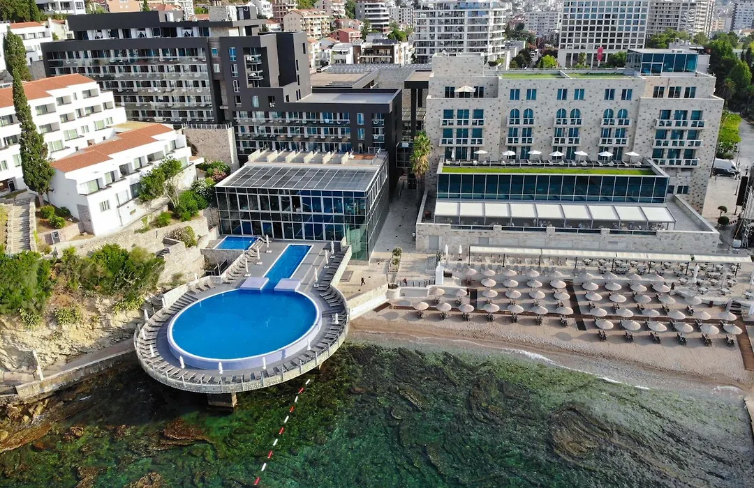 Avala Resort & Villas-1