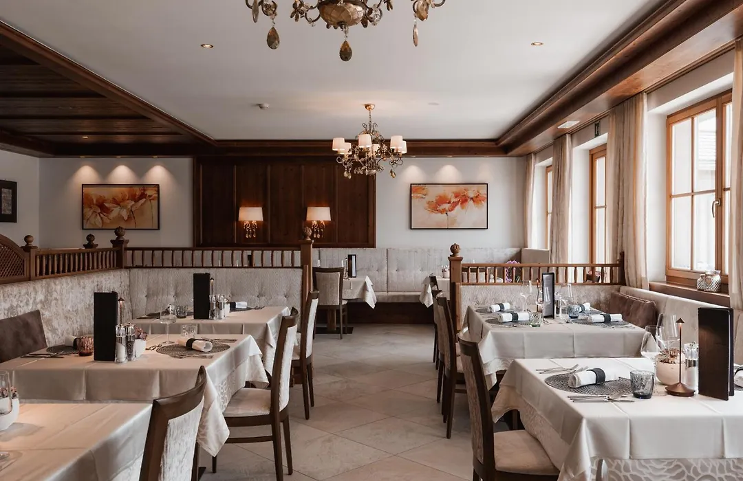 Hotel Waldhof-1