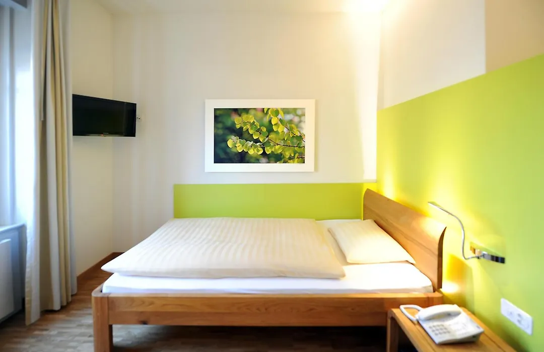 ODELYA Hotel&Naturgarten Basel City-1