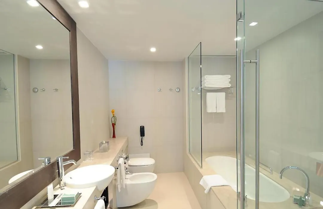 Crowne Plaza Yas Island By Ihg-1