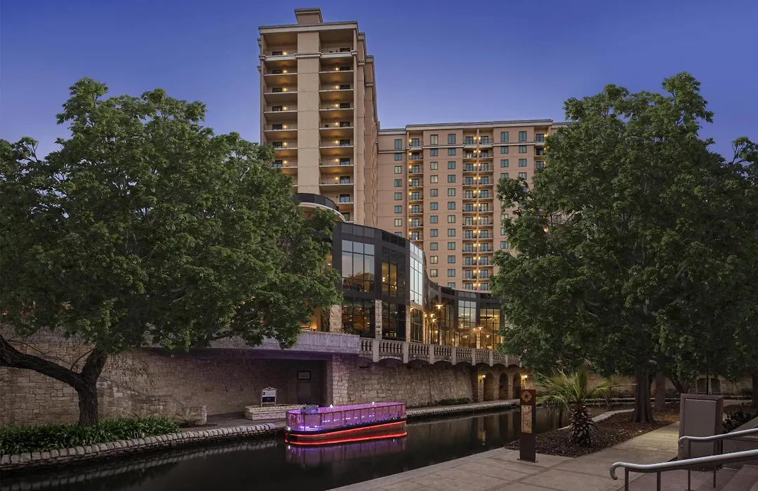 Embassy Suites San Antonio Riverwalk-Downtown-1