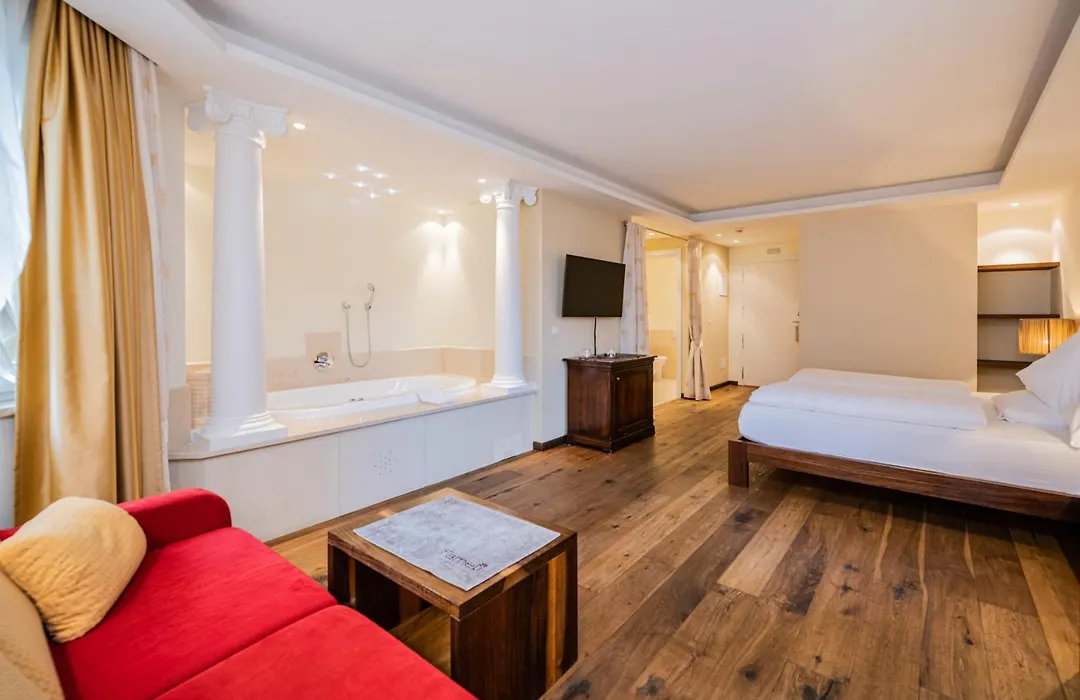 Hotel Fameli-1