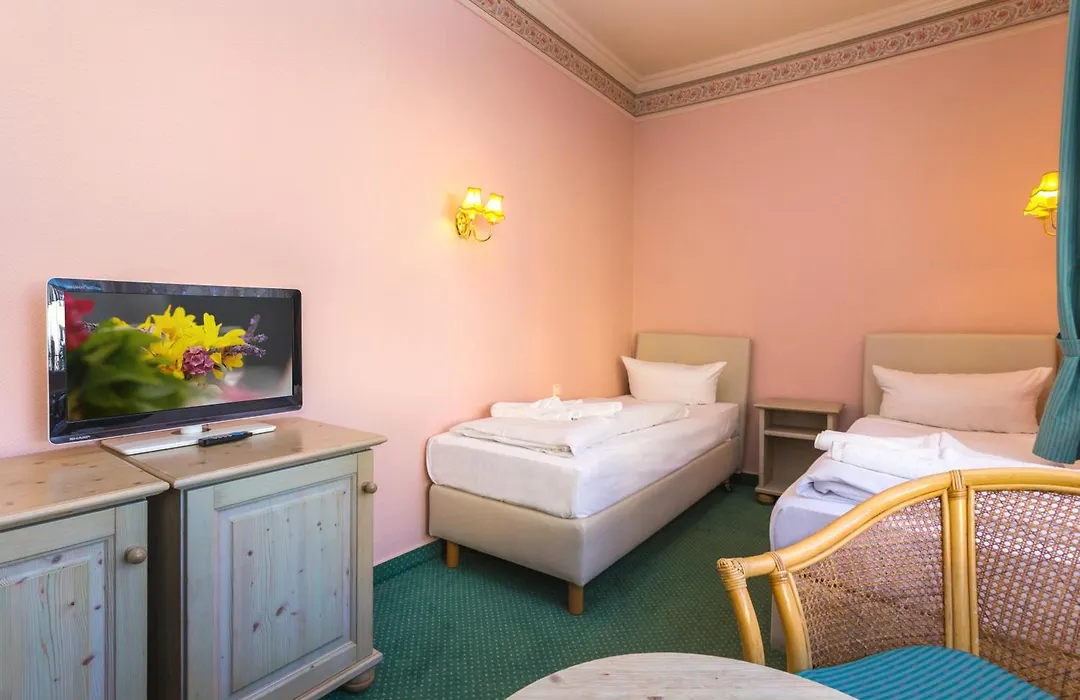 Hotel Sonneneck-1