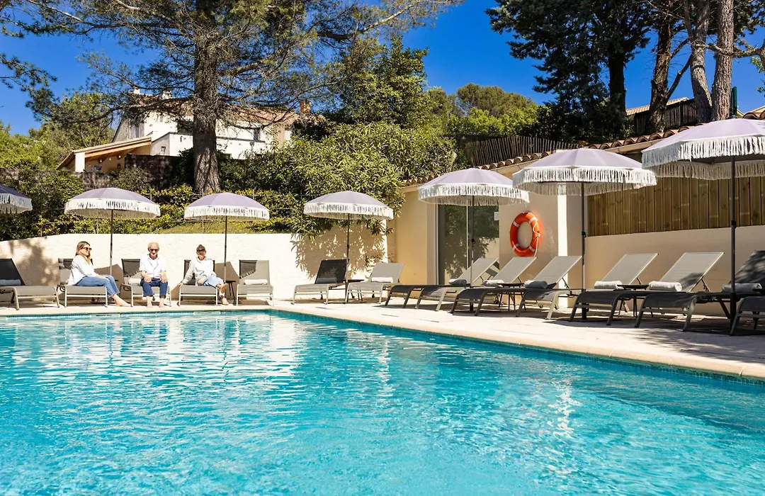 Hotel La Garrigue & Bar Le Perchoir-1