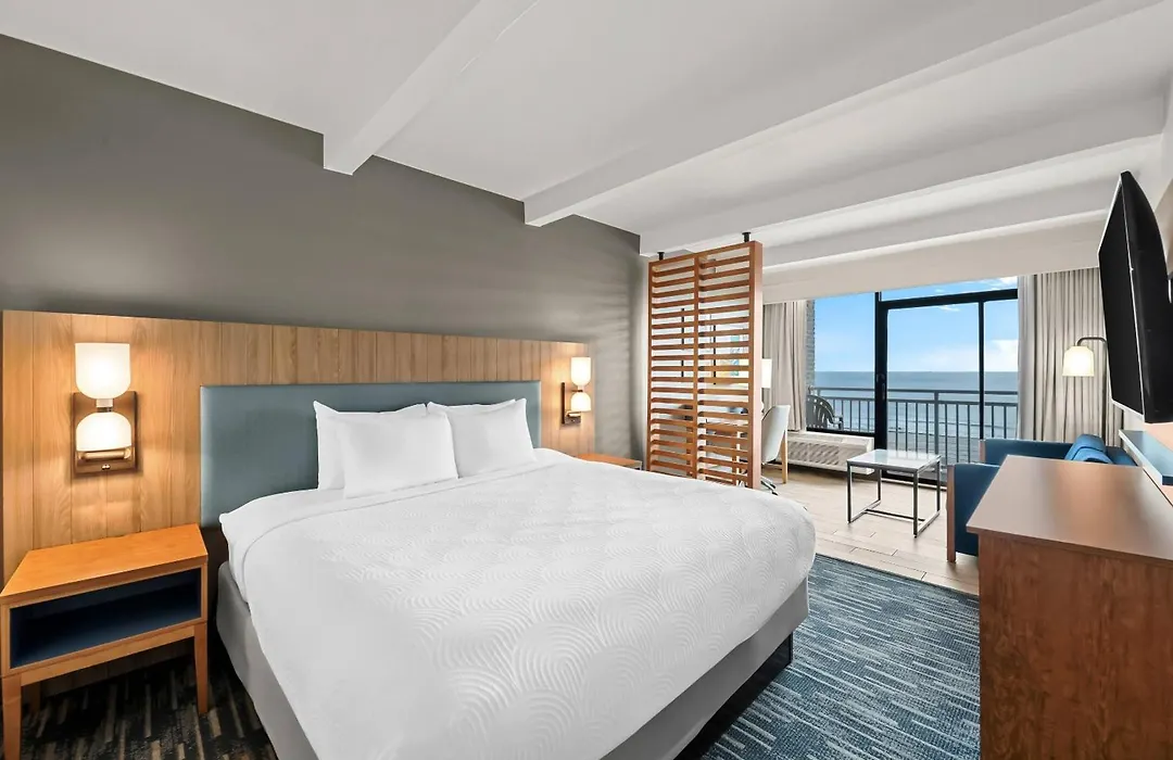 Country Inn & Suites By Radisson, Virginia Beach Oceanfront-1