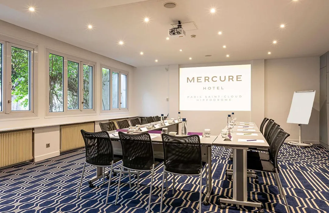Mercure Paris Saint Cloud Hippodrome-1