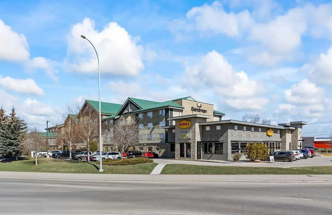 Sandman Hotel & Suites Calgary West-1