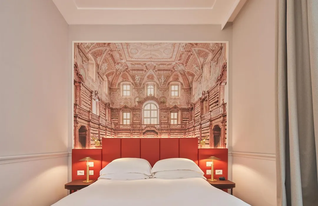 Palazzo Caracciolo Naples-1