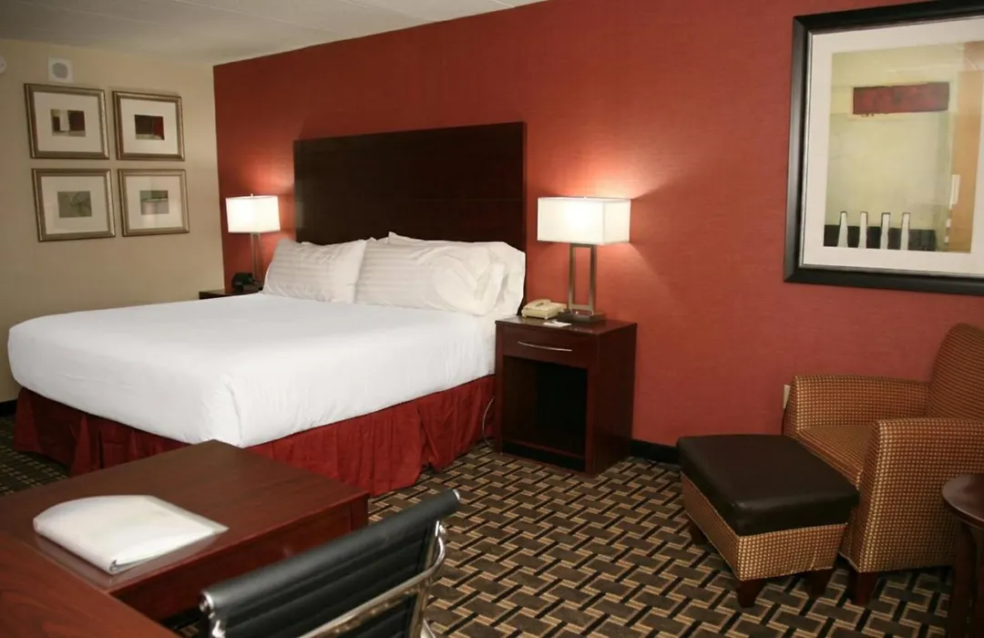 Holiday Inn New London By Ihg-1