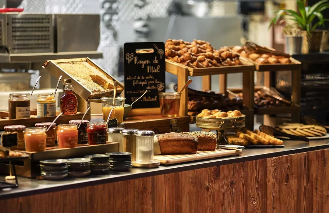 Novotel Avignon Nord-1