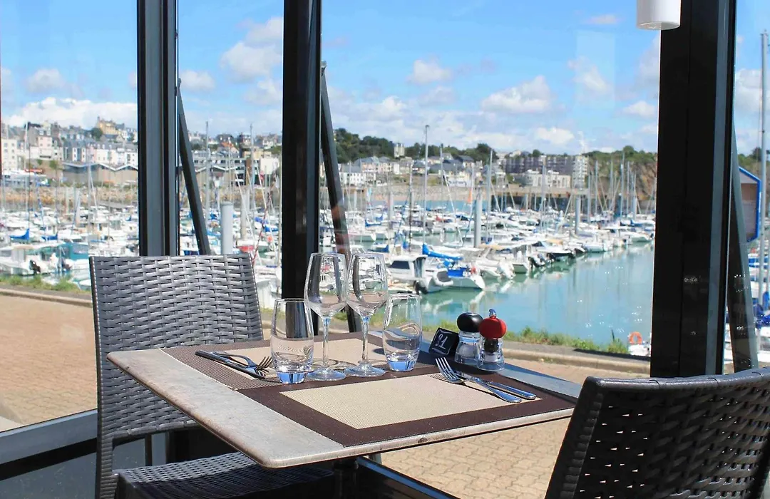 ibis Granville Port De Plaisance-1
