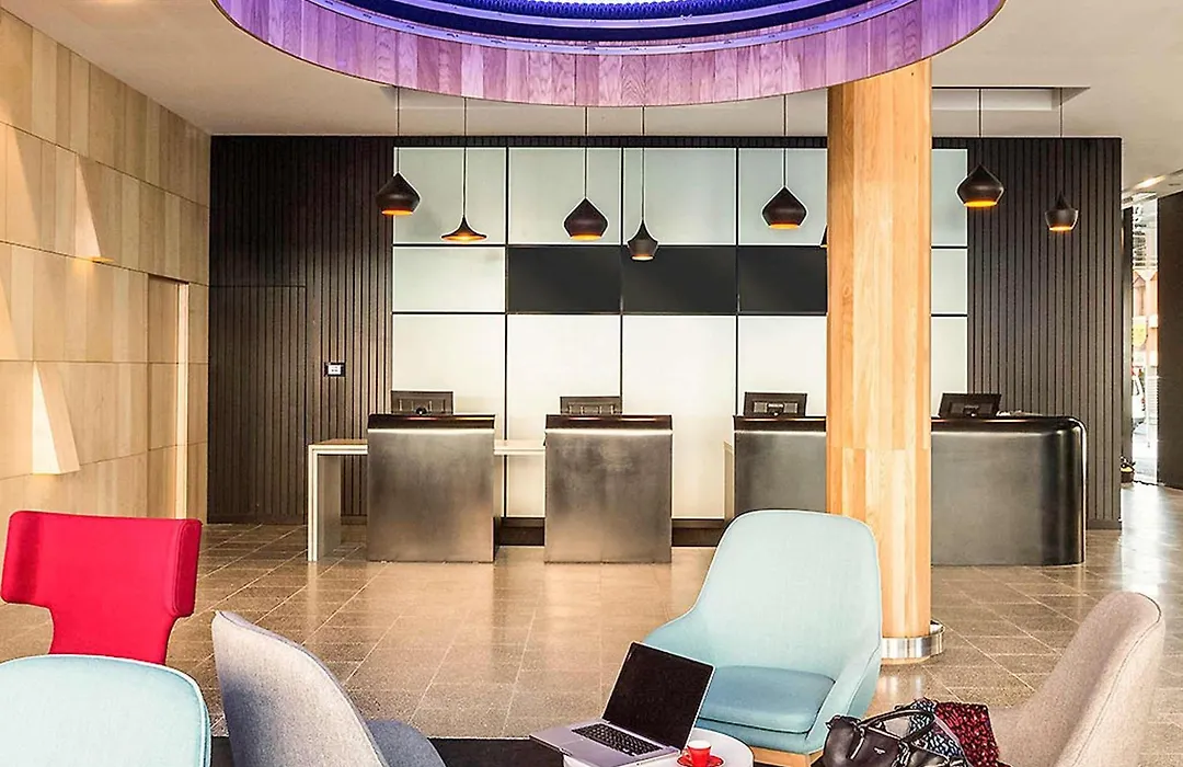 Ibis Adelaide-1