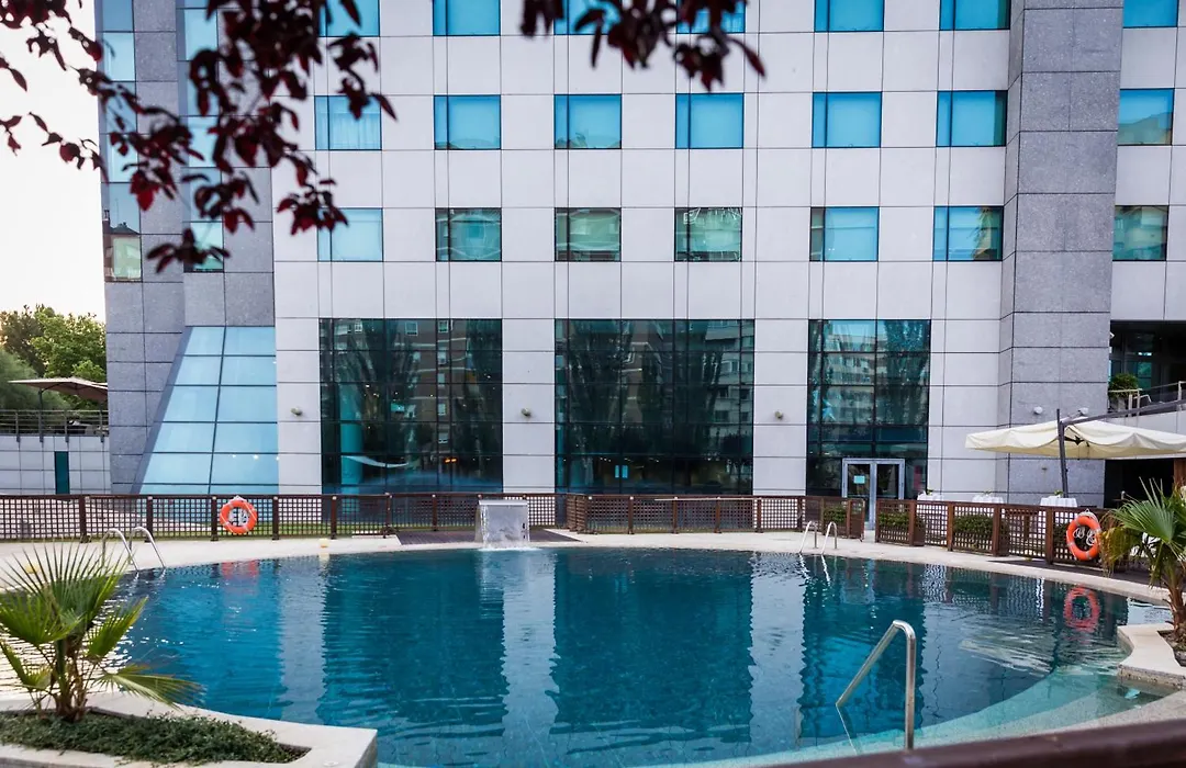 Eurostars Suites Mirasierra-1