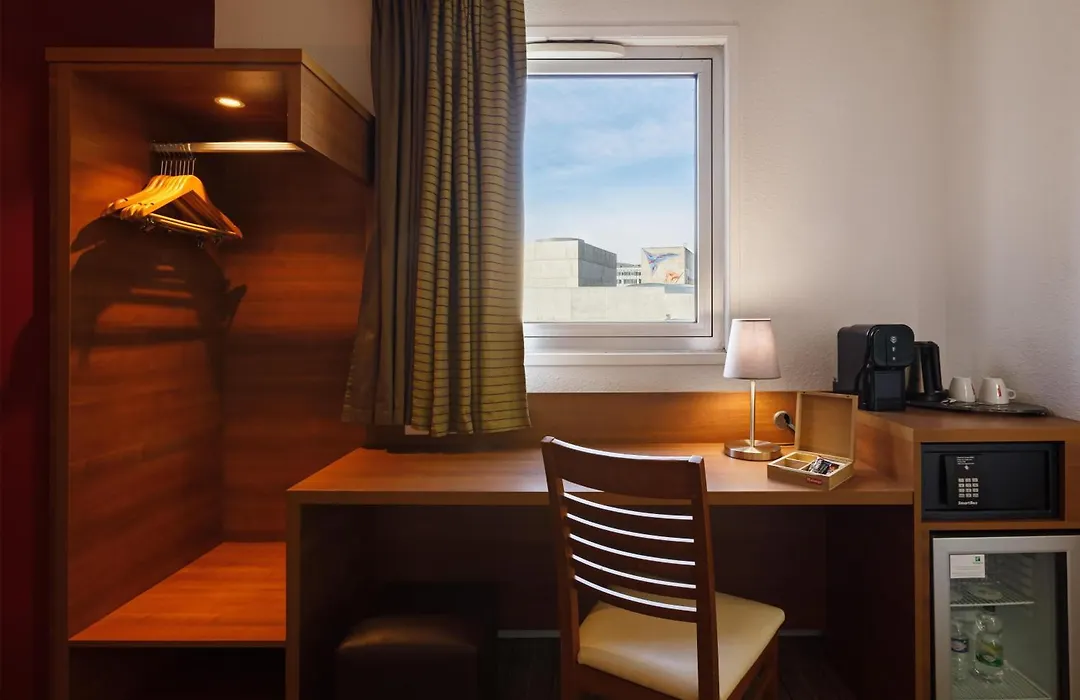 Best Western Clermont Ferrand Centre-1