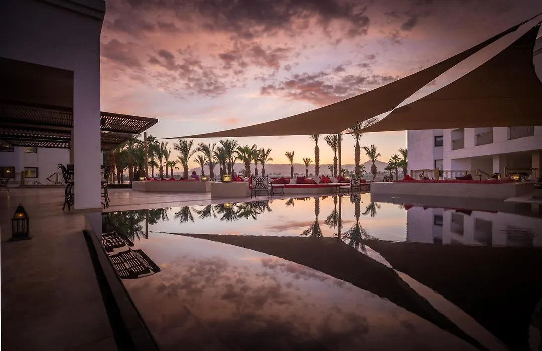 Hilton Luxor Resort & Spa-1