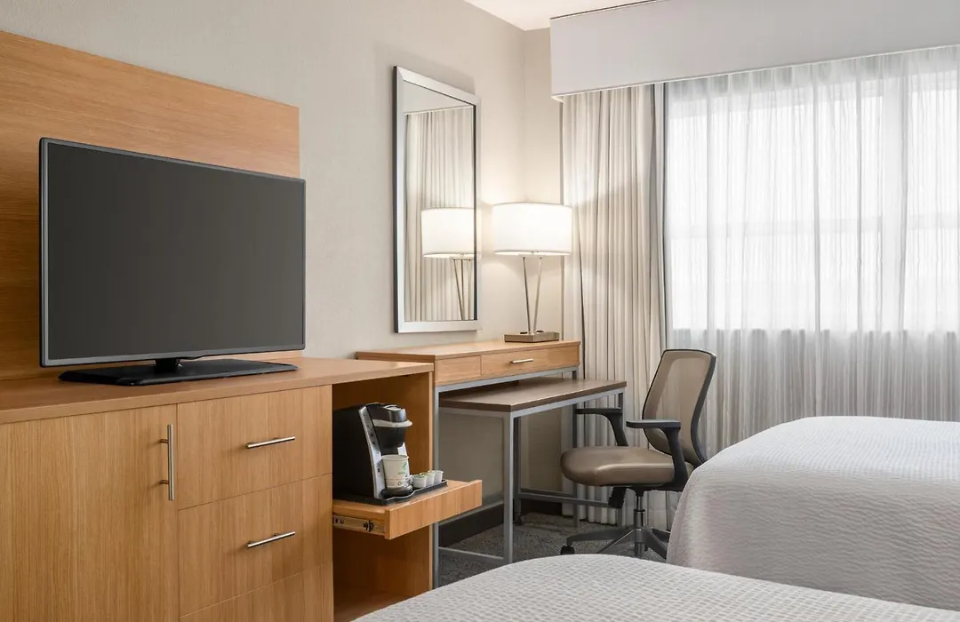 Holiday Inn Miami Beach-Oceanfront By Ihg-1