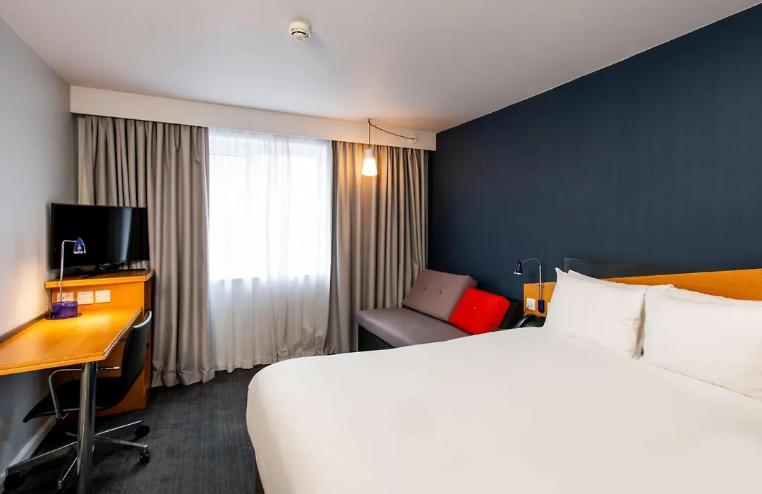 Holiday Inn Express Manchester - Salford Quays By Ihg-1