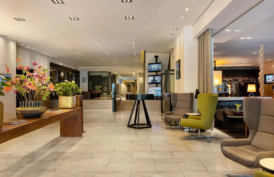 Pullman Eindhoven Cocagne-1