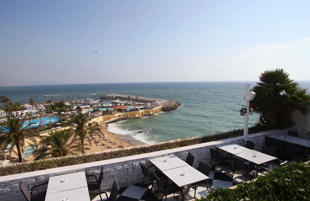 Moevenpick Hotel Beirut-1