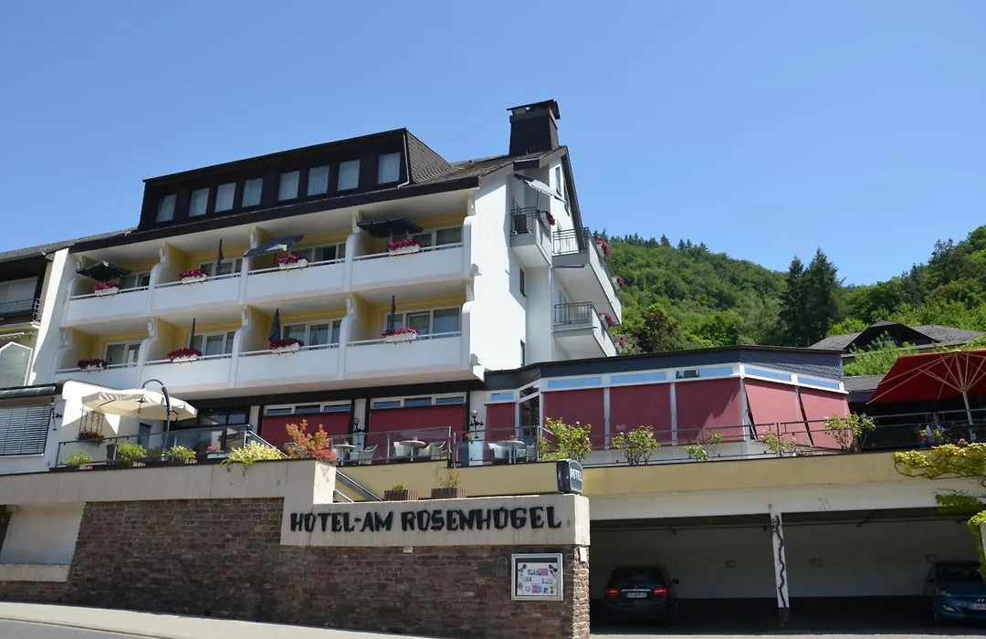 Flair Hotel am Rosenhügel - Garni-1