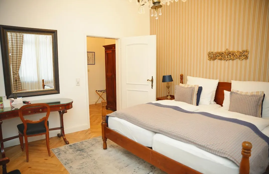 Boutique Hotel Windsor - The Charming City Hotels-1