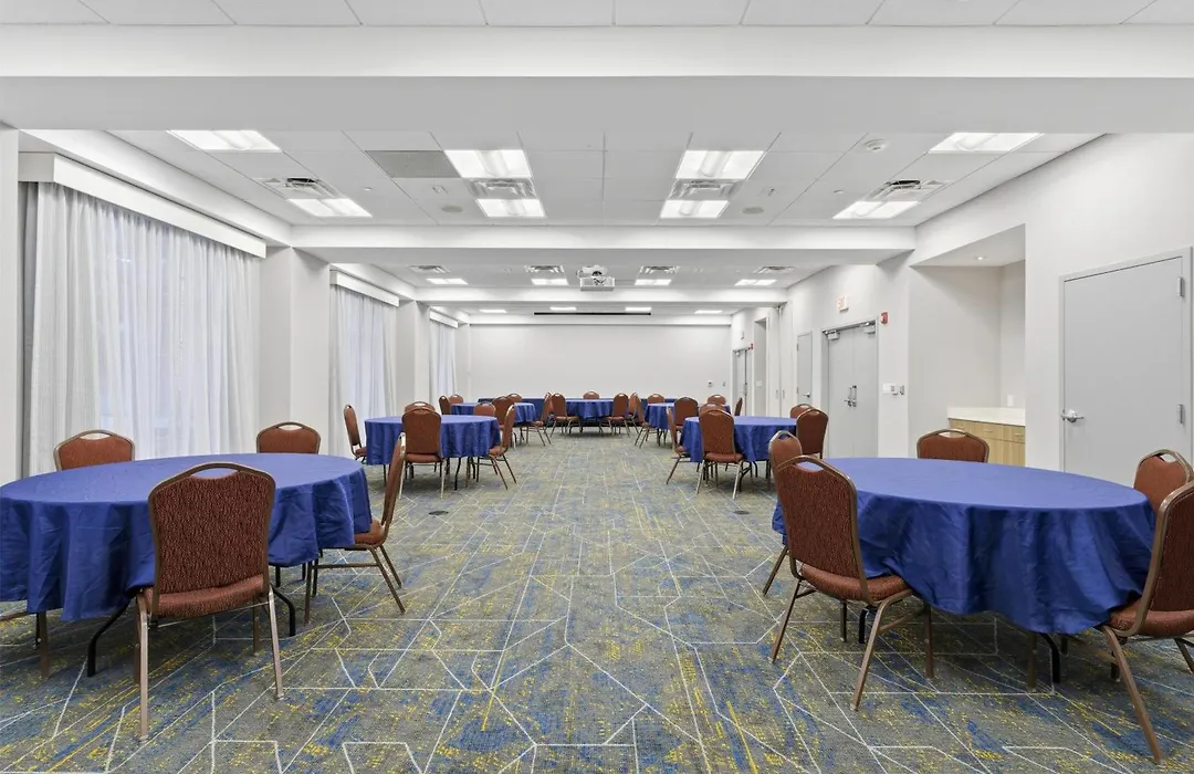 Hampton Inn And Suites Woodstock, Virginia-1