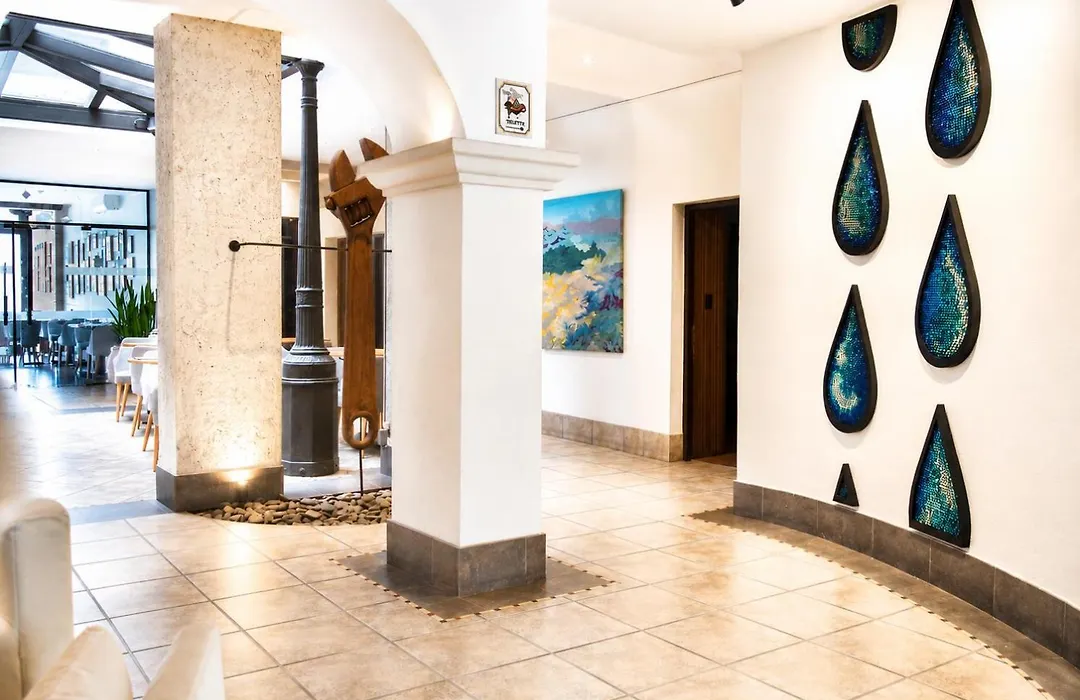 Hotel Almería-1