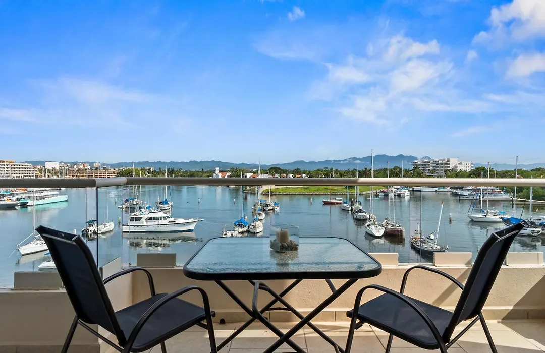 Marina Banderas Suites Hotel Boutique-1
