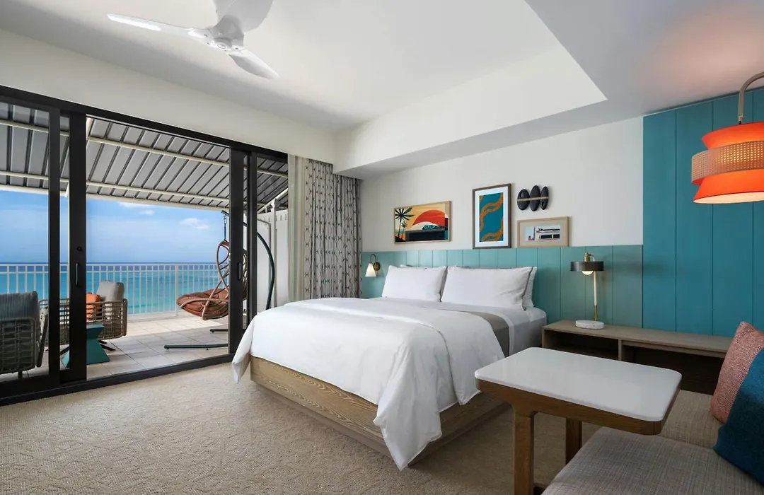 Moana Surfrider, A Westin Resort & Spa, Waikiki Beach-1