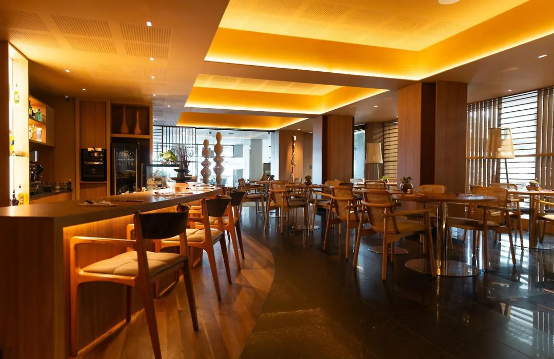 Ritz Lagoa Da Anta Hotel & Wellness-1