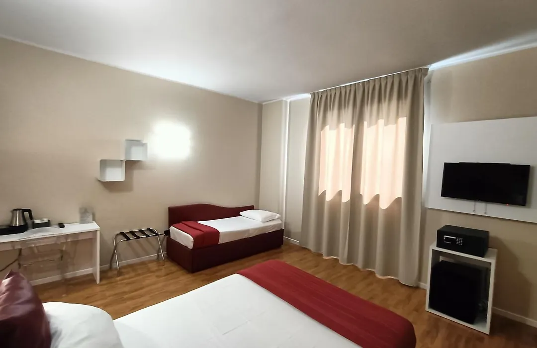 Break Hotel-1