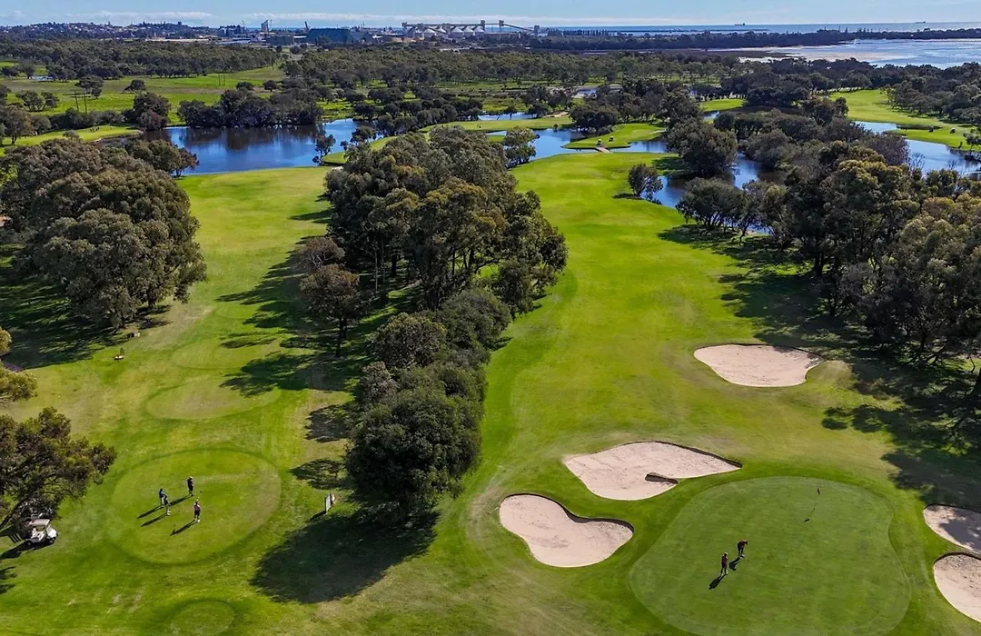 Mercure Bunbury Sanctuary Golf Resort-1