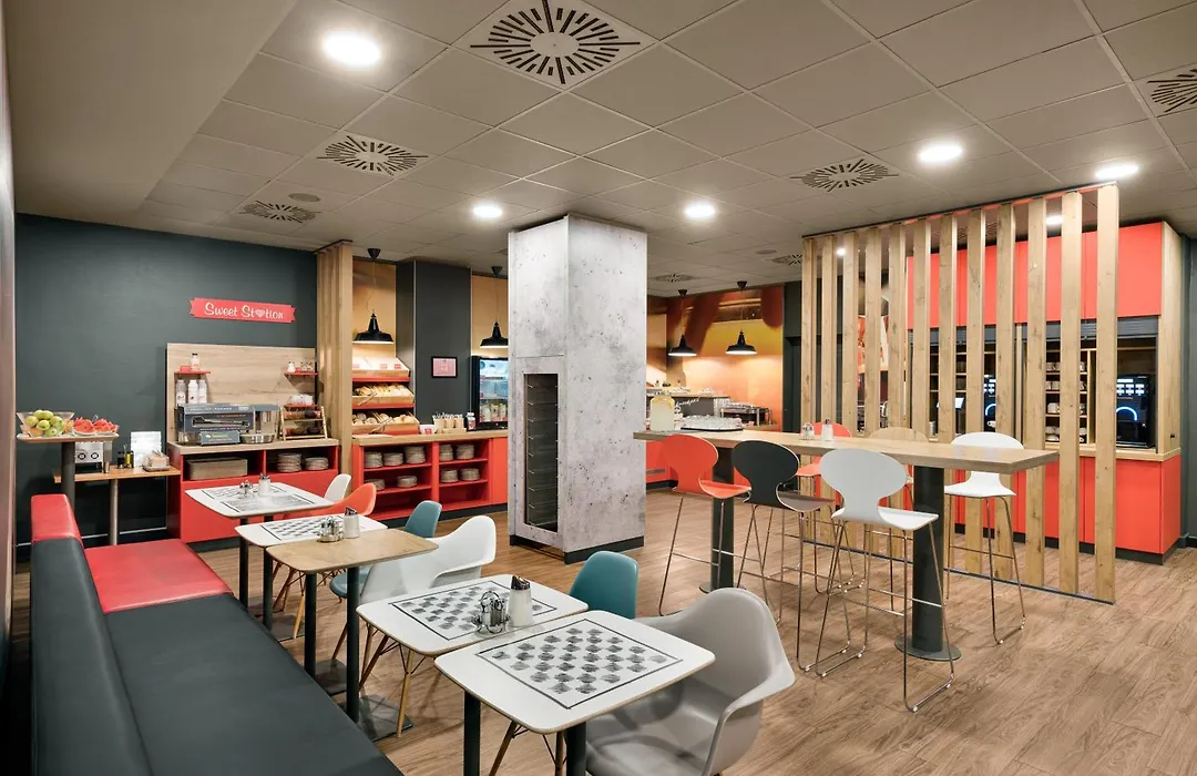 Ibis Budapest City-1