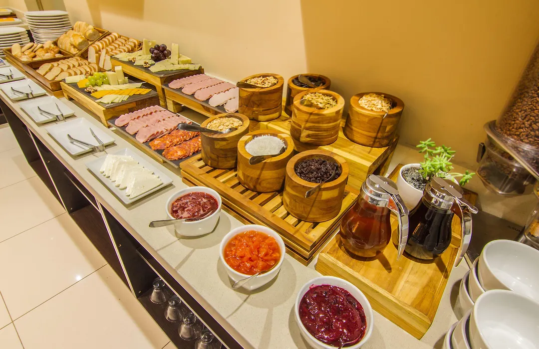 Latam Hotel Plaza Pradera Quetzaltenango-1