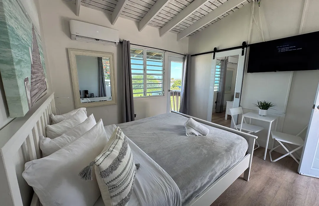 La Jamaca - An Island Vibe Hotel-1