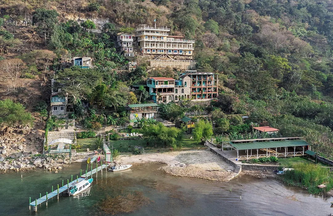 Eco Hotel Uxlabil Atitlan-1