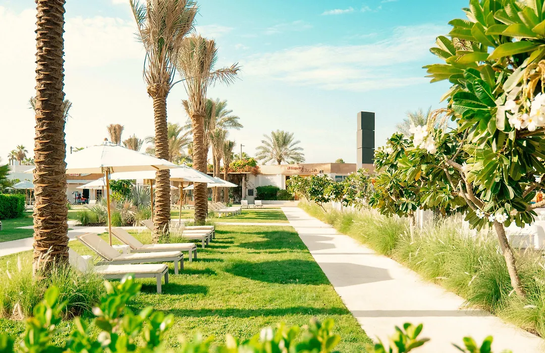 Dubai Marine Beach Resort & Spa-1
