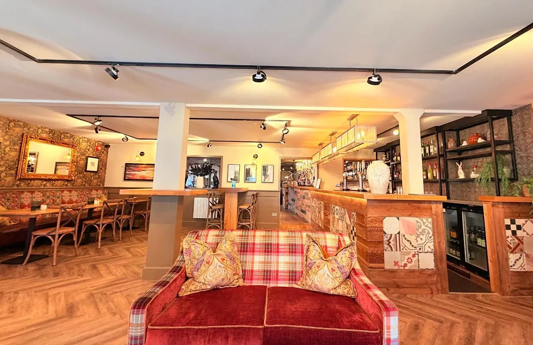 The Admiral Rodney Hotel, Horncastle, Lincolnshire - The Coaching Inn Group-1