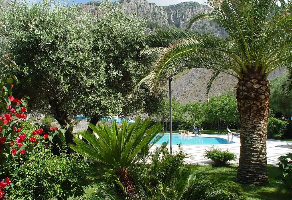 Hotel Gabbiano-1