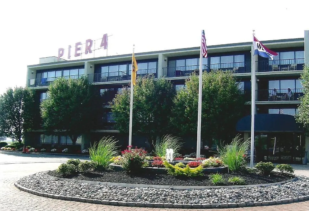 Pier 4 Hotel-1