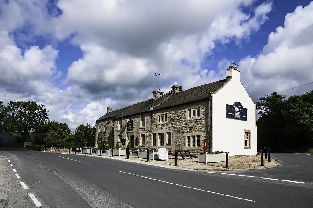 The Fleece Inn-1