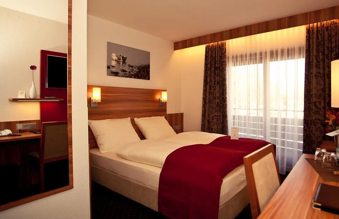 Hotel Knaus am Hafen-1