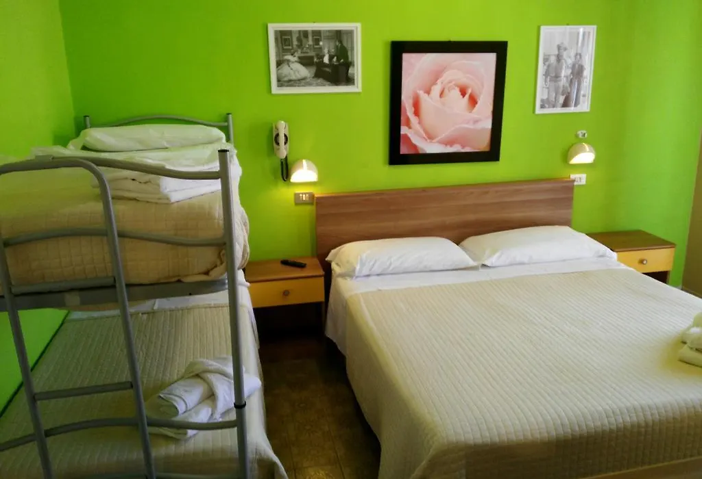 Hotel Simon-1