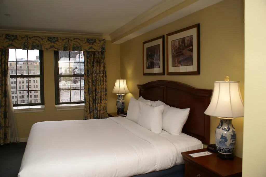Columbia Club-1